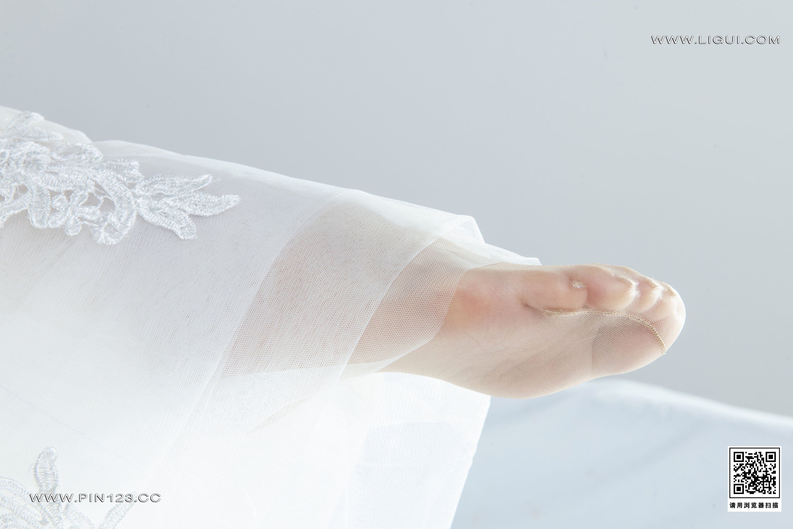 Ligui丽柜 2023.07.17 《甜蜜的陪伴》 心心